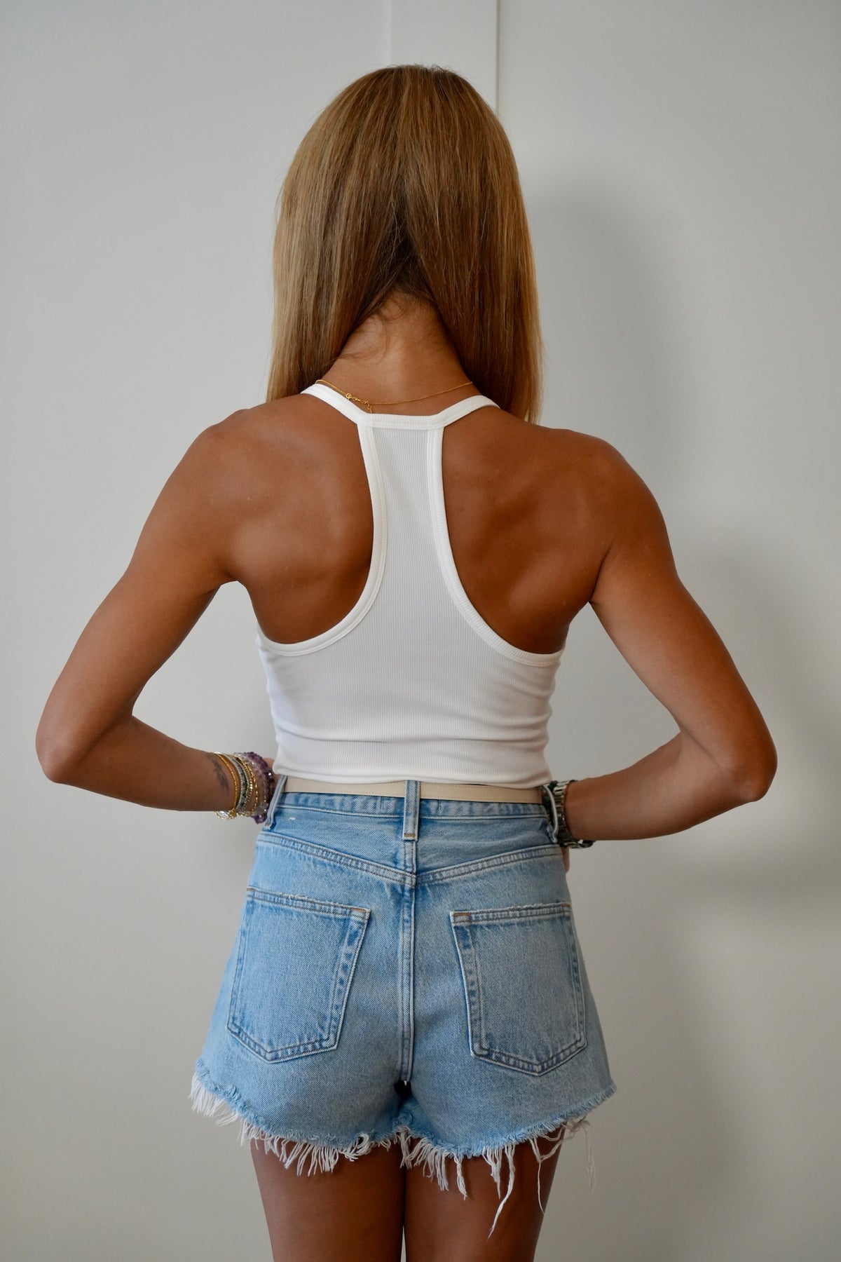 White Essential Tank